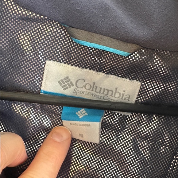 Columbia winter jacket - Picture 3 of 7